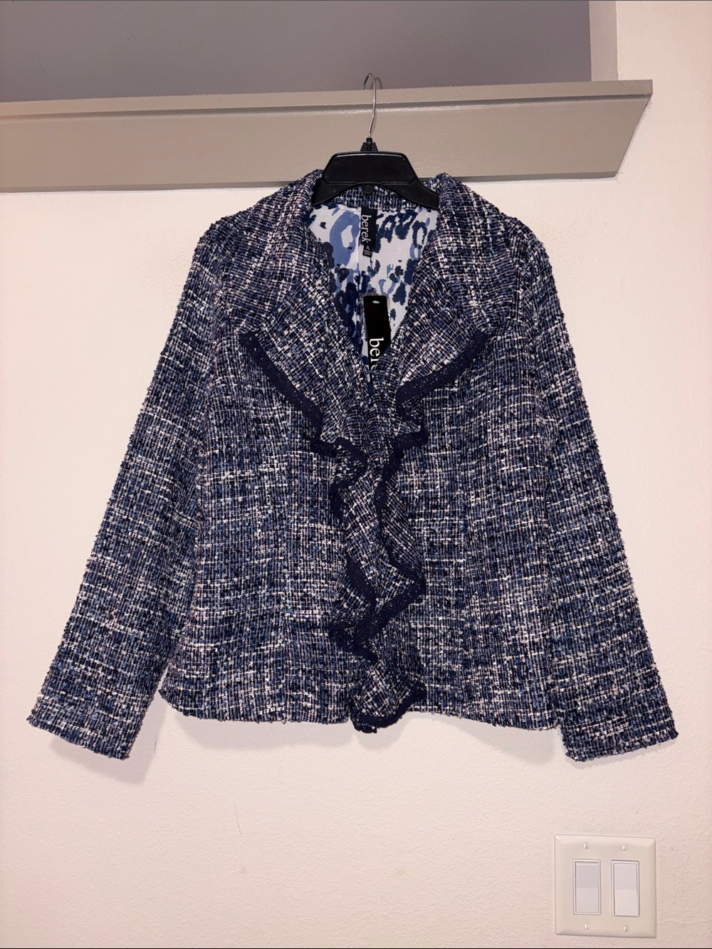 Berek Hamptons Weekend Tweed Ruffle Jacket SZ XL NWT - Picture 2 of 6